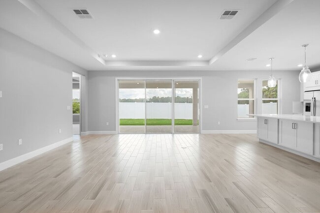 29 Geosam Dr, Palm Coast, FL 32137 - photo 4