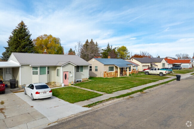 Ranch style homes are common along Montpelier's neighborhood streets.