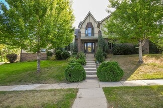 4404 S Yellowstone Ln, Sioux Falls, SD 57105