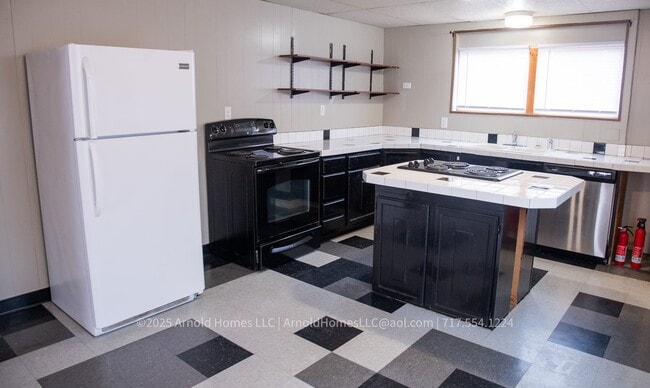 1024 W Trindle Rd unit 1, Mechanicsburg, PA 17055 - photo 7