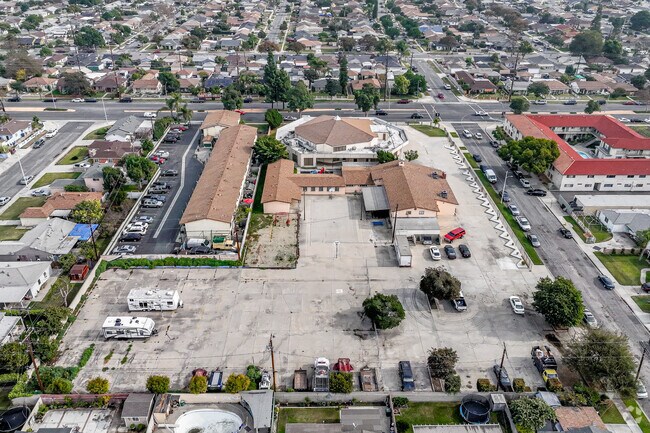 Aerial view of the back of Pioneer Baptist School in Downey
