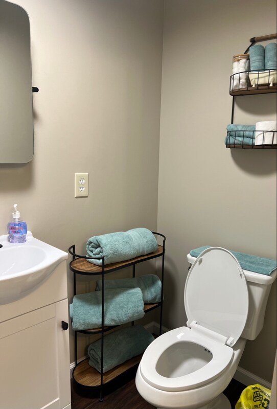 76 Parkway Dr unit 2, Williamson, WV 25661 - photo 6