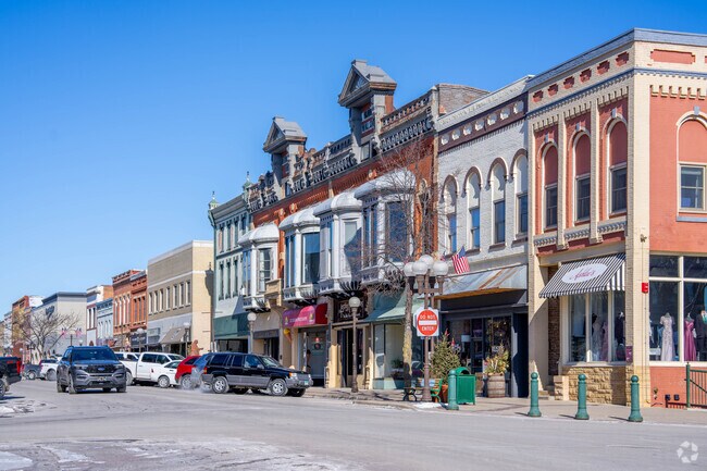 Downtown New Ulm has a selection of shops and restaurants along Minnesota Street.