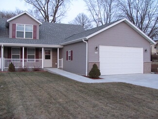 2423 Parkfield Dr Unit 2423 Parkfield Dr. West Bend, West Bend, WI 53090