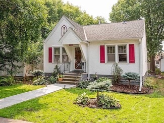 1015 20th Ave SE, Minneapolis, MN 55414