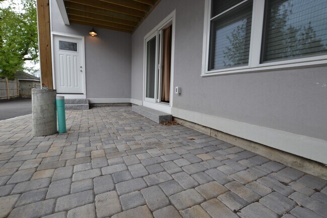 136 Parsons St, Boston, MA 02135 - photo 6