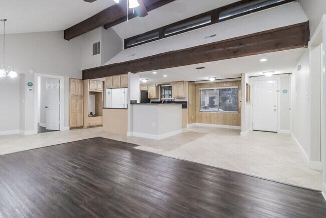 978 Windsong Cir, Apopka, FL 32703 - photo 4