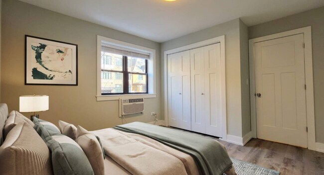 456 W Barry Ave unit 407, Chicago, IL 60657 - photo 6