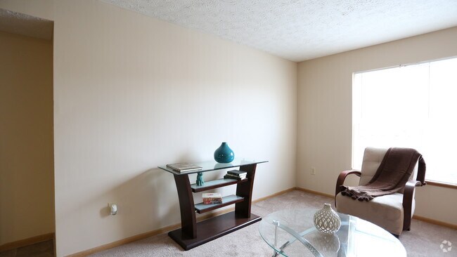 Templeton Crossing, Columbus, OH 43228 - photo 2