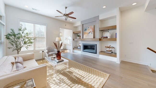 4202 Deming Cir, Sandy Springs, GA 30342 - photo 2