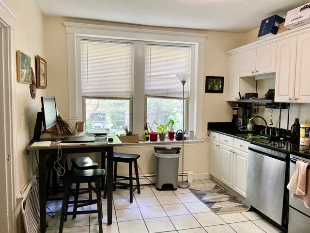 32 Ransom Rd unit 9, Brighton, MA 02135 - photo 5