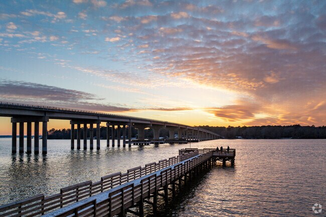 Chickahominy Riverfront Park is a great place to fish and view the sunset in Williamsburg.