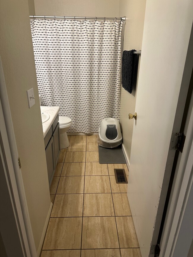 631 Highline Dr unit 631, Clifton, CO 81520 - photo 7