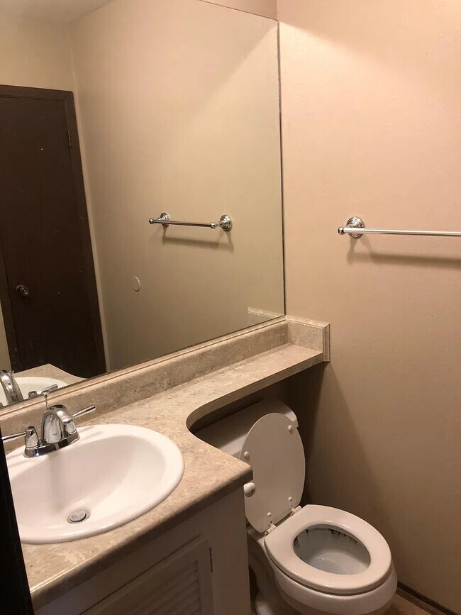 200 Lodge Dr unit 801, Lafayette, LA 70506 - photo 4