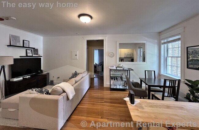852 Massachusetts Ave unit 3, Cambridge, MA 02139 - photo 5