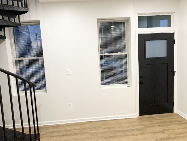 1600 S Charles St unit B, Baltimore, MD 21230 - photo 6