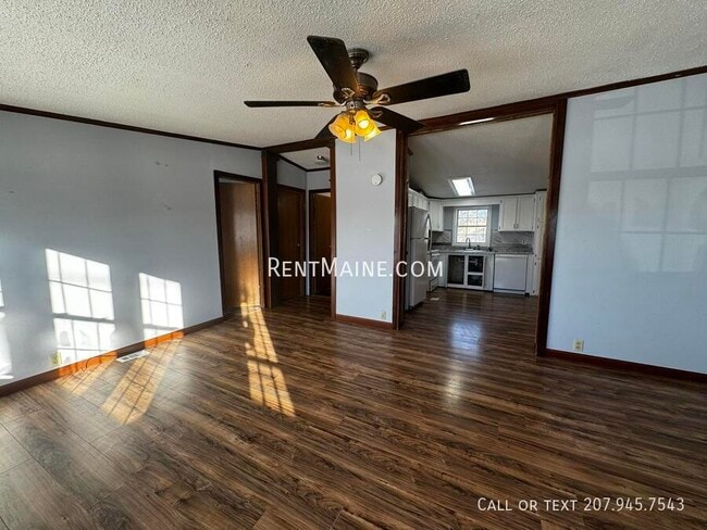 188 F St, Pittsfield, ME 04967 - photo 3