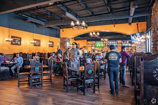 La Cascada is a Mexican Restaurant south of Ridgepoint.