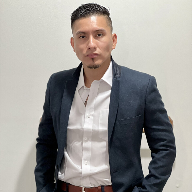 Agent Photo