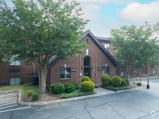 123 Mccullough Dr, Charlotte, NC 28262