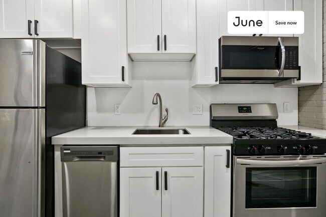 17 Sheafe St unit 2, Boston, MA 02113 - photo 3