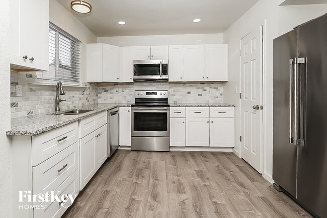 13177 Bryant Cir, Broomfield, CO 80020 - photo 6