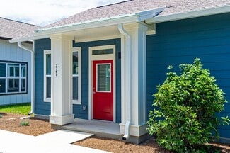 4980 Red Maple Ln, Wildwood, FL 34785