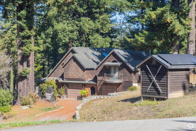 Some of the more interesting homes in Fort Bragg feature wood paneling and siding.