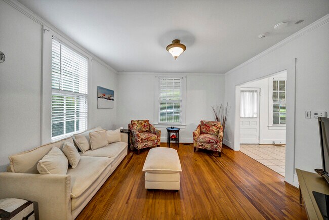 804 Woodrow St, Columbia, SC 29205 - photo 5