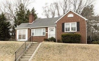 6706 Selkirk Rd, Baltimore, MD 21239
