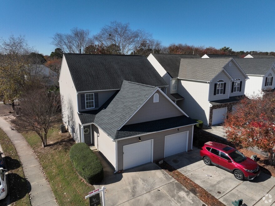 2001 Metacomet Way, Raleigh, NC 27604 - photo 2