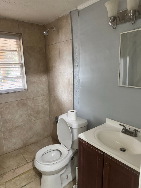 1214 Gillespie Ave unit 2, Albany, GA 31707 - photo 4