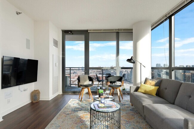 365 N Halsted St unit ID1243852P, Chicago, IL 60661 - photo 2