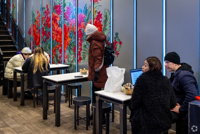 Civic Center offers residents plenty of options for lunch with chains and local restaurants.