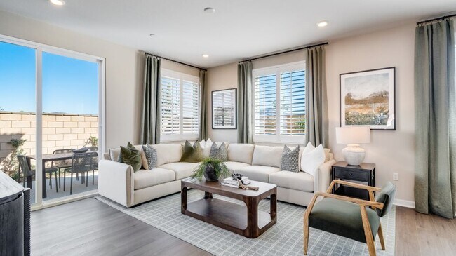 31368 Lolite Dr, Winchester, CA 92596 - photo 5