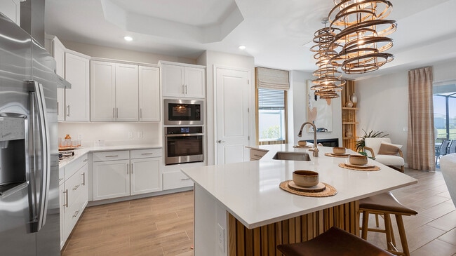 19103 Cherrystone Way, Lakewood Ranch, FL 34211 - photo 3