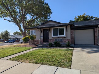 2470 Arroyo Dr, Santa Clara, CA 95051