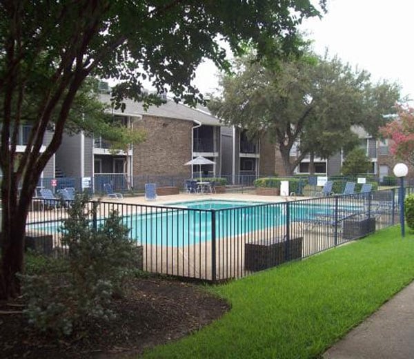 Waterford at Bellmar, Dallas, TX 75230 - photo 2