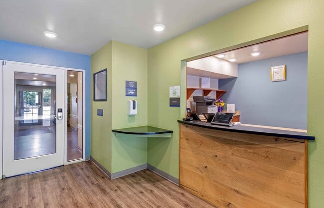 2877 Dresden Dr, Atlanta, GA 30341 - photo 3