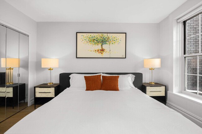 179 Sullivan St unit ID1255362P, New York, NY 10012 - photo 4