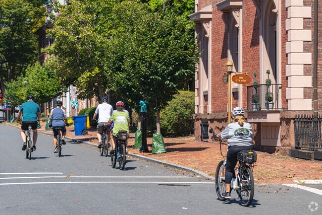 See the town of New Castle in a unique way on a local bike tour of the city.