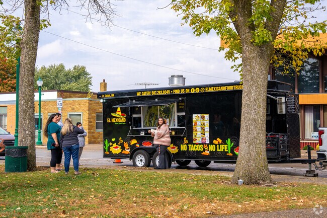 Food trucks offer locals a quick bite to eat in the parks of Le Center.
