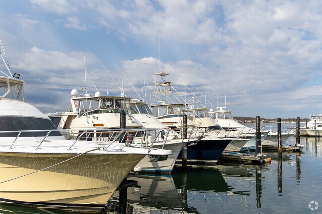 The Belmar Manutti Marina is a great place to park your boat all year round.