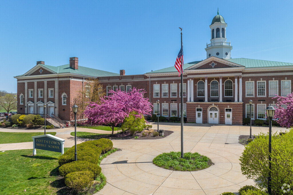 Pottstown Middle School is a highly rated middle school in the Pottstown West End neighborhood.