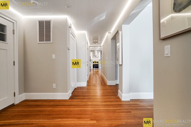 191 Babcock St unit 2, Brookline, MA 02446 - photo 4