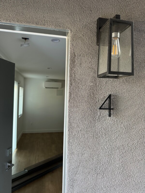 3090 Weldon Ave unit 4, Los Angeles, CA 90065 - photo 2