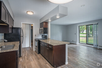 5300 Vernon Ave S, Edina, MN 55436