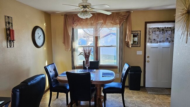 1908 Refset Dr, Janesville, WI 53545 - photo 5