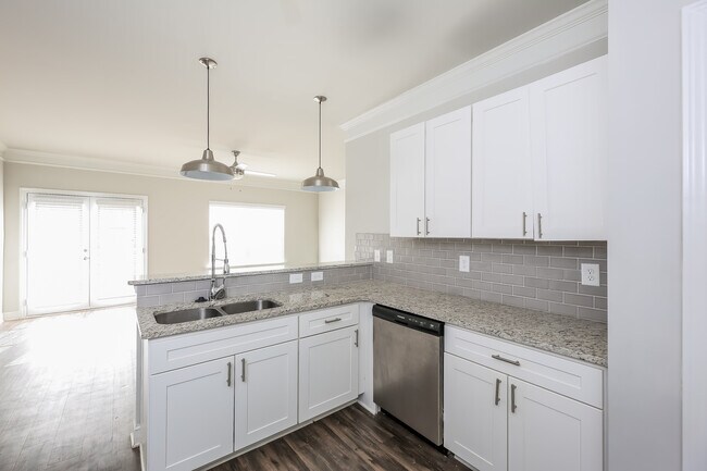 243 Riley Cir, Dawsonville, GA 30534 - photo 7