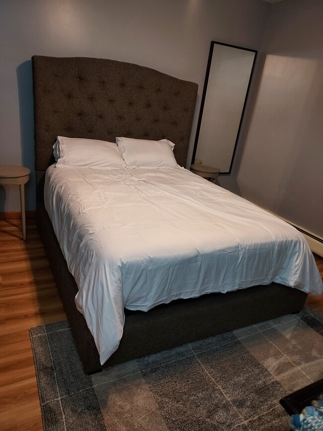 44 Winchester Ave unit 1st floor furnished, New Haven, CT 06511 - photo 3